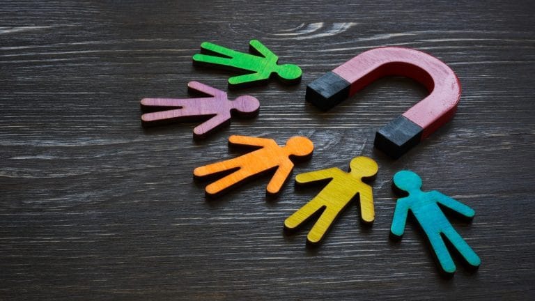 Comment retenir vos utilisateurs avec un footer efficace ?